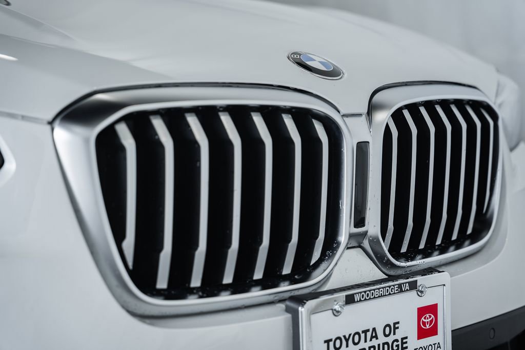 Used 2022 BMW X3 xDrive30i w/ Premium Package image 11