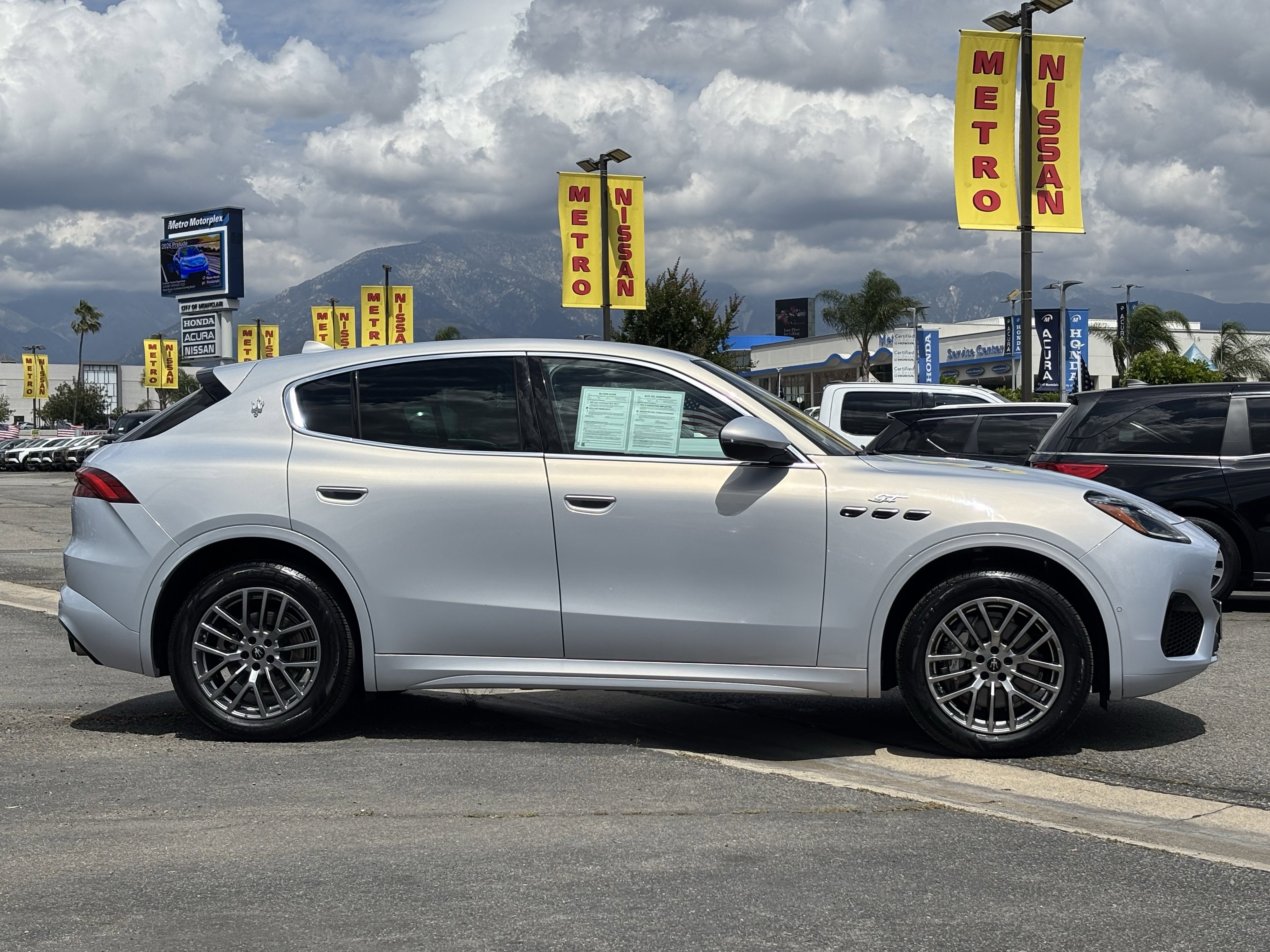 Used 2024 Maserati Grecale GT AWD/4WD image 2