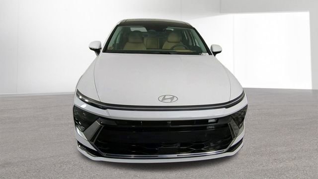 New 2026 Hyundai Sonata Limited image 3