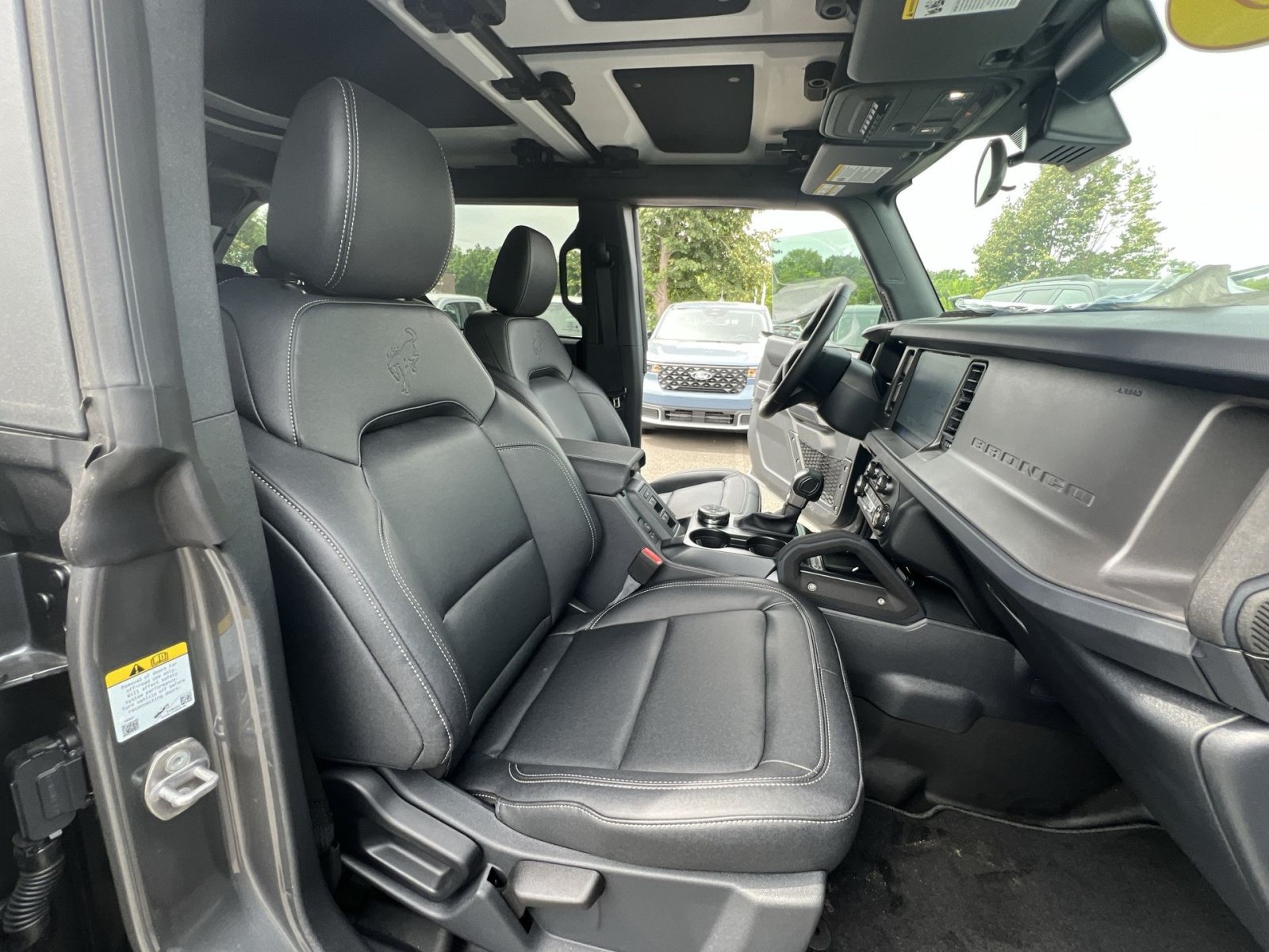 New 2025 Ford Bronco Badlands w/ Sasquatch Package AWD/4WD image 44