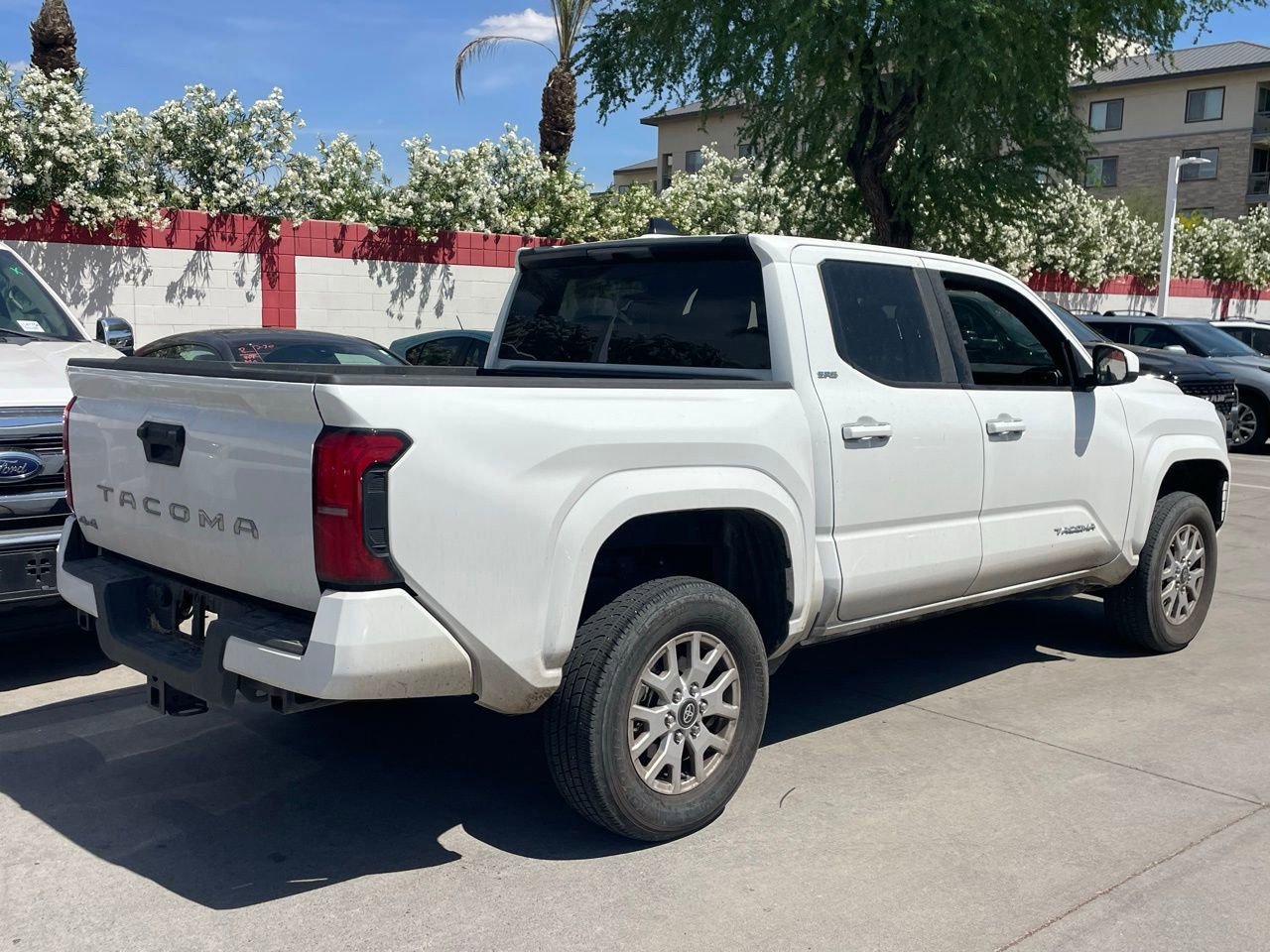 Used 2024 Toyota Tacoma SR5 image 2