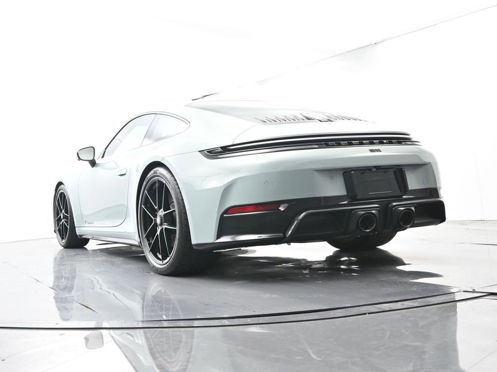 Certified 2026 Porsche 911 Carrera GTS RWD image 49