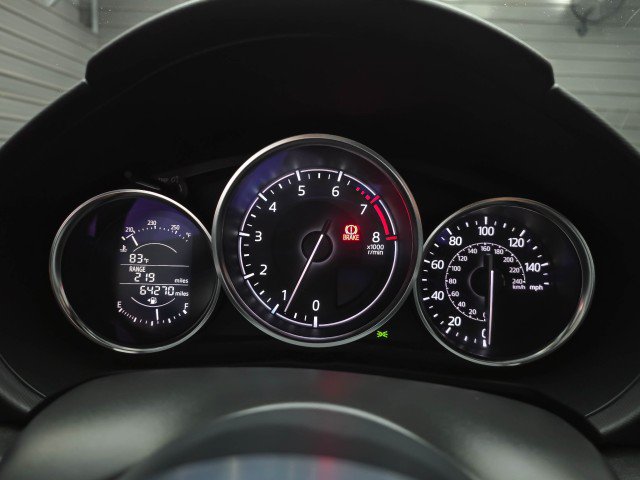 Used 2016 MAZDA MX-5 Miata Club RWD image 21