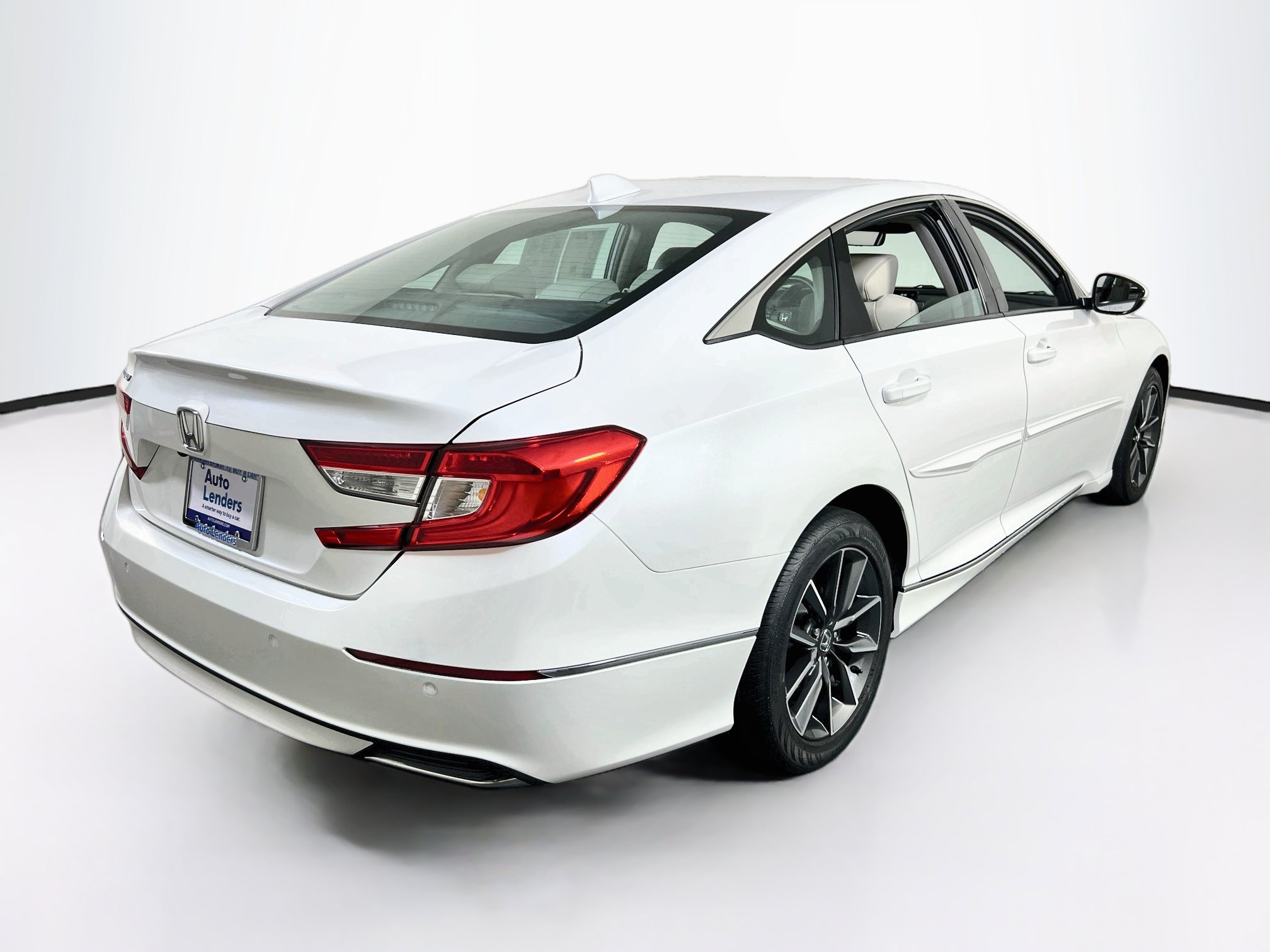 Used 2021 Honda Accord EX-L image 5