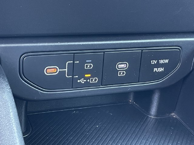 Used 2025 Kia K4 FWD image 19
