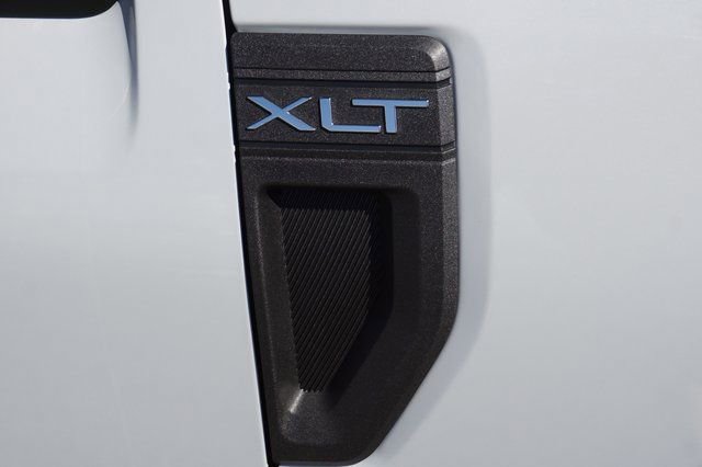 New 2025 Ford Maverick XLT w/ XLT Luxury Package AWD/4WD image 26