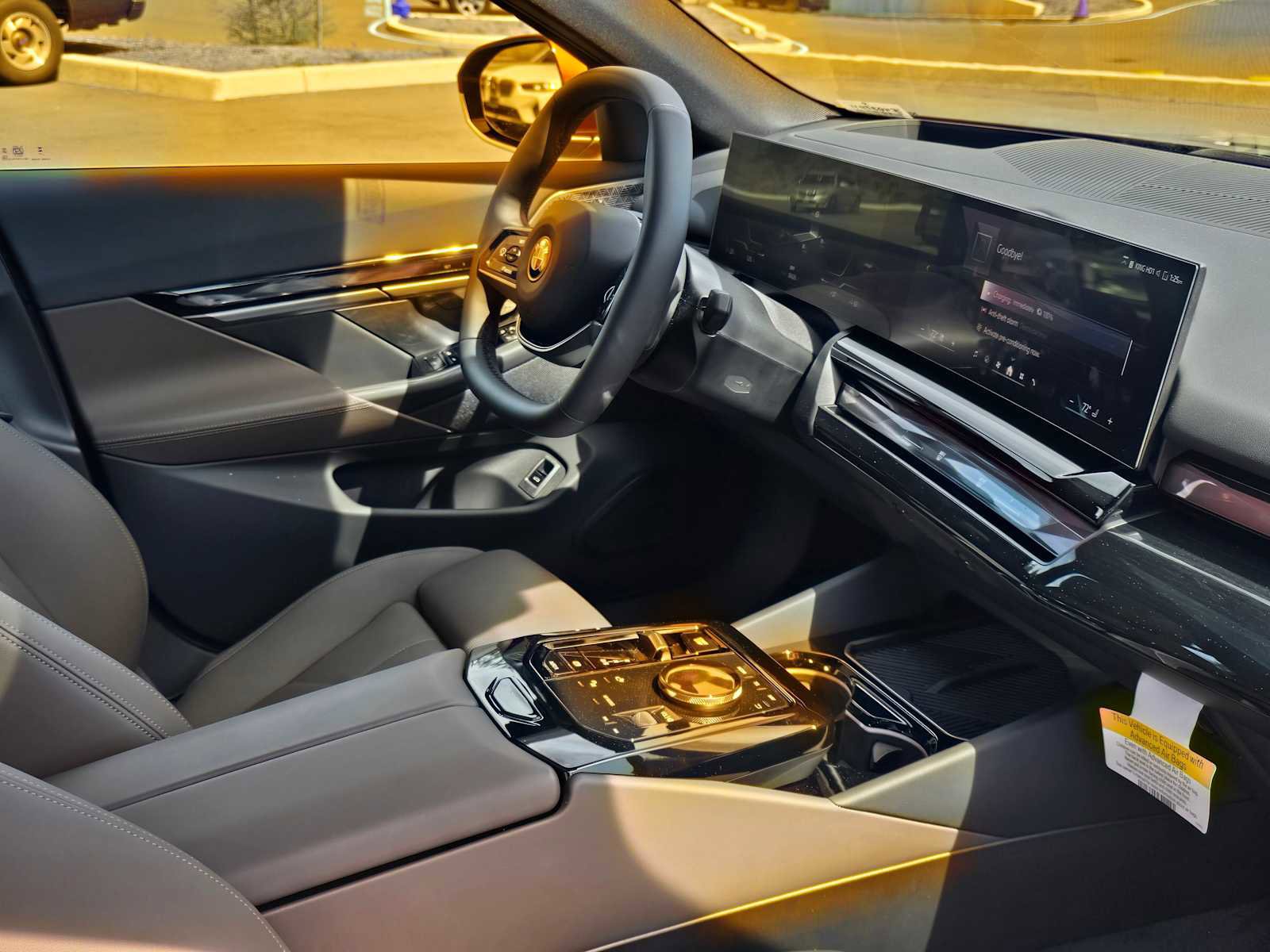 Used 2026 BMW i5 eDrive40 AWD/4WD image 10