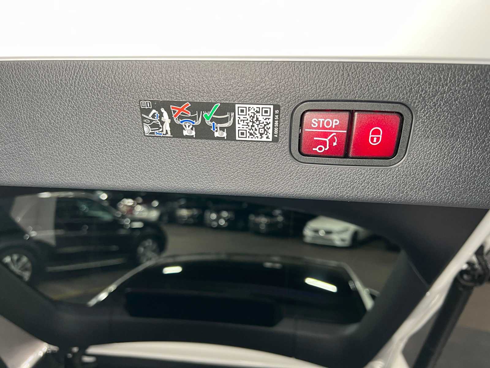 New 2026 Mercedes-Benz EQS 450+ 4MATIC Sedan image 17