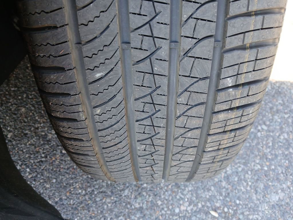 New 2026 Volkswagen Tiguan SE R-Line image 27