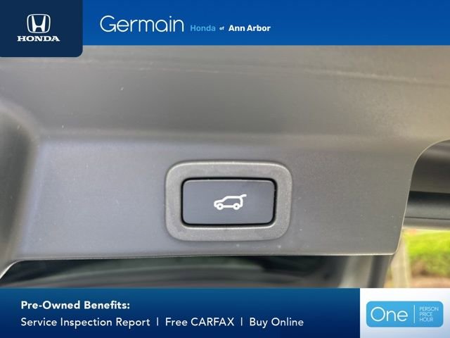 Used 2019 Jaguar F-PACE Premium AWD/4WD image 14