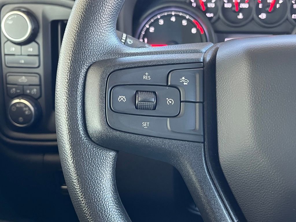 Certified 2025 Chevrolet Silverado 2500 Custom w/ Z71 Off-Road Package image 20