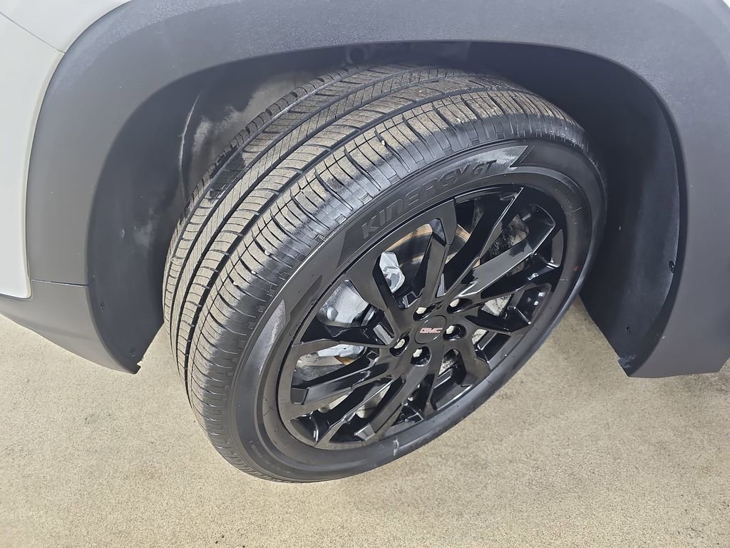 Certified 2023 GMC Terrain SLE w/ Driver Convenience Package image 37