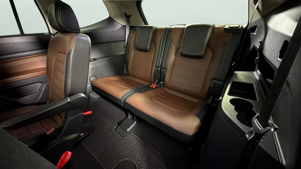 Used 2022 Volkswagen Atlas SEL Premium image 28