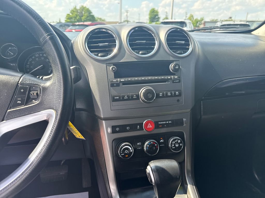 Used 2014 Chevrolet Captiva Sport LS FWD image 18