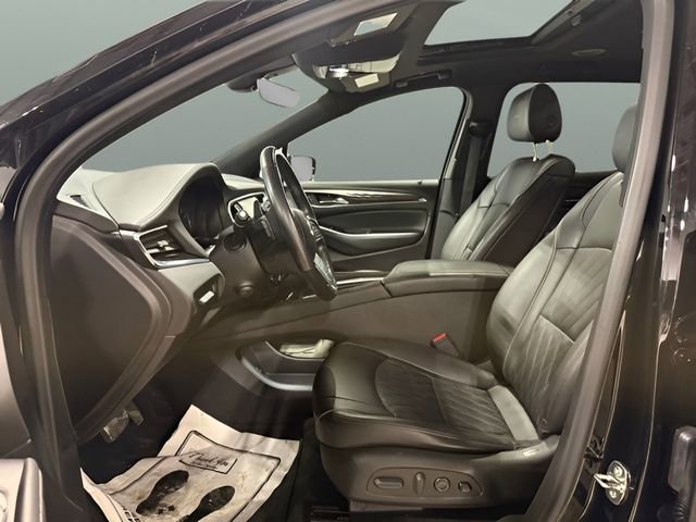 Used 2023 Buick Enclave Avenir w/ Trailering Package, 5000 lbs. image 10
