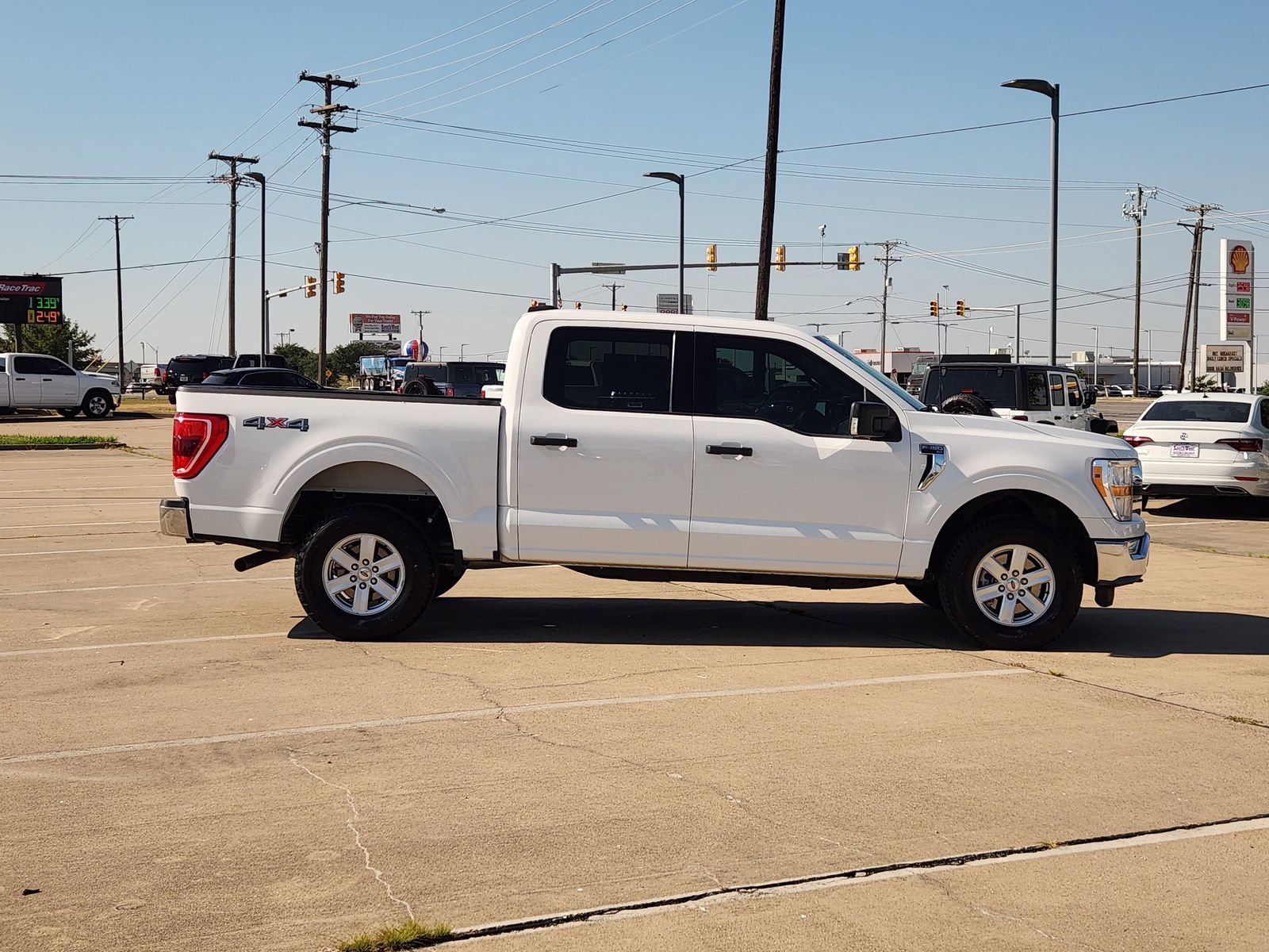 Used 2021 Ford F150 XLT w/ Equipment Group 301A Mid image 8