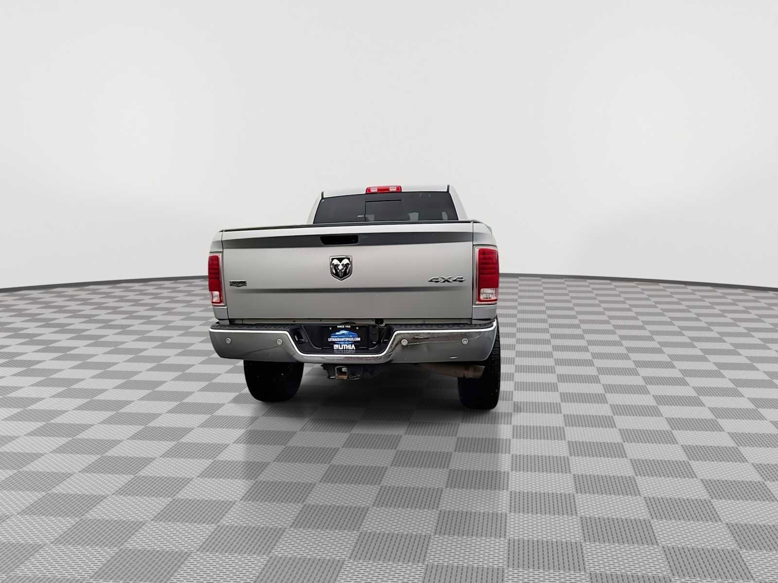 Used 2017 RAM 3500 Laramie w/ Cold Weather Group image 7