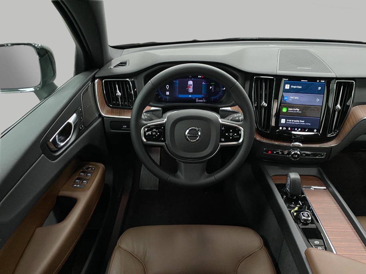 Used 2024 Volvo XC60 T8 Plus w/ Climate Package image 13