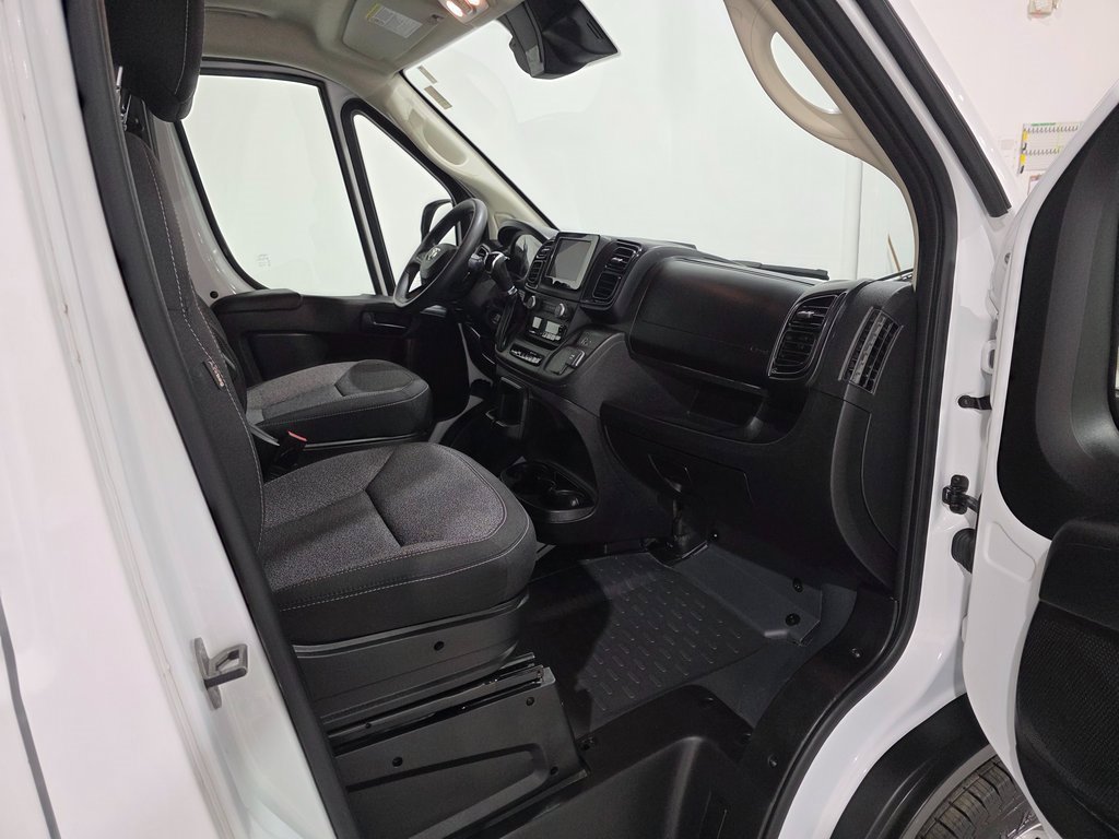 Used 2023 RAM ProMaster 2500 image 19