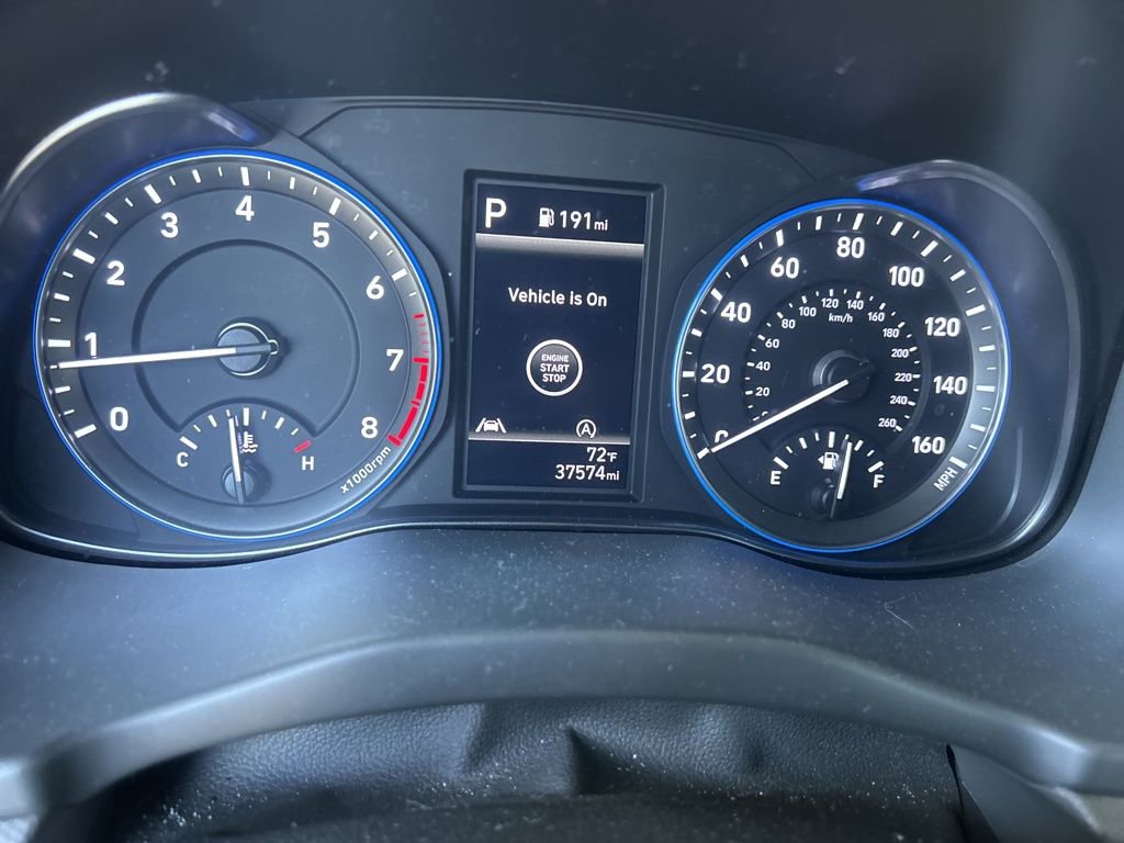 Used 2023 Hyundai Kona SEL image 3