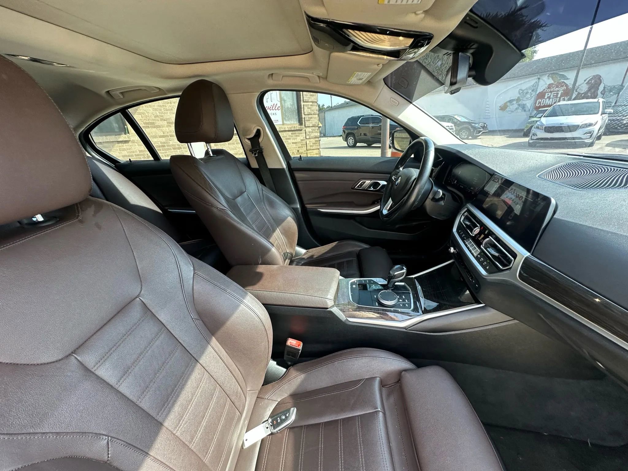 Used 2019 BMW 330i Sedan image 12