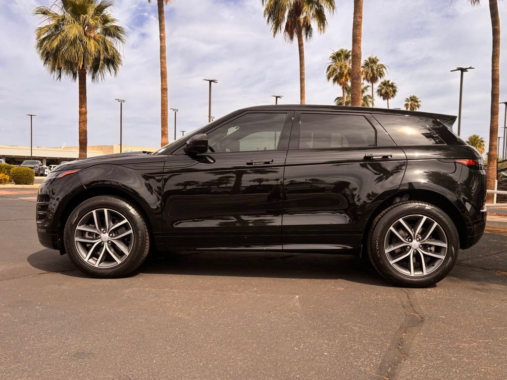Used 2024 Land Rover Range Rover Evoque Dynamic SE AWD/4WD image 3
