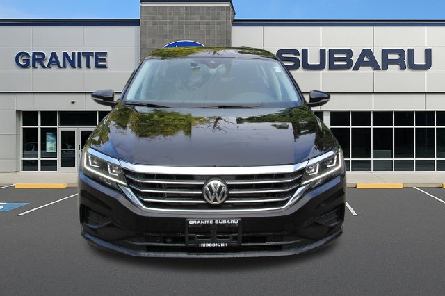 Used 2020 Volkswagen Passat 2.0T SEL FWD image 4