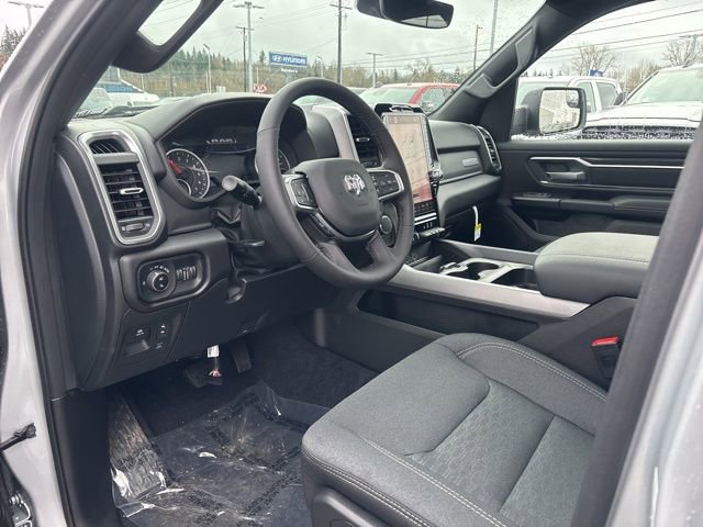 New 2026 RAM 1500 4x4 Crew Cab image 19