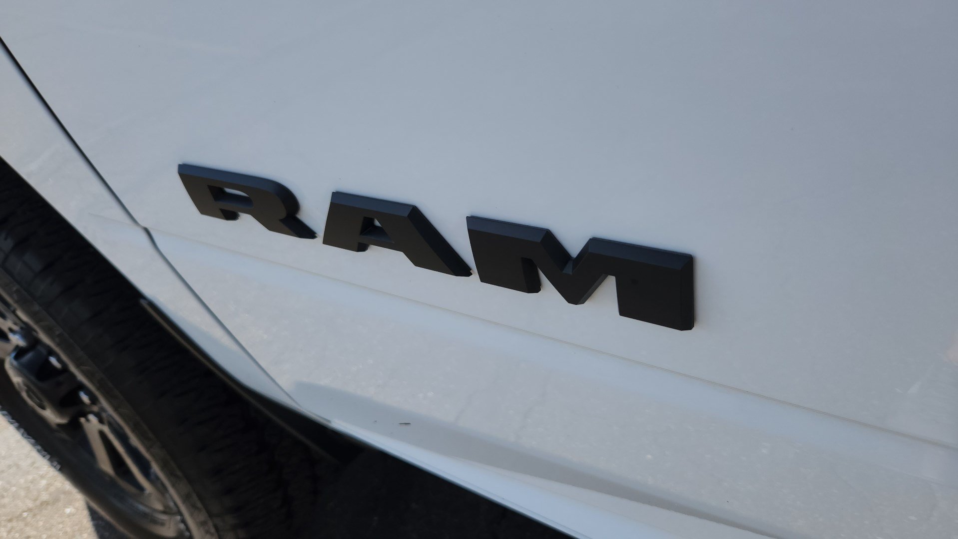 Used 2026 RAM 2500 Laramie w/ Night Edition AWD/4WD image 15