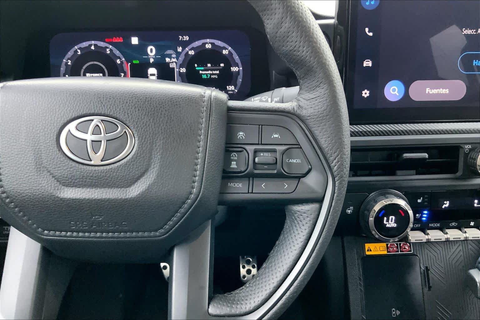 Used 2025 Toyota Tacoma TRD Pro AWD/4WD image 25