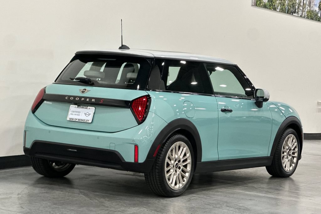 Used 2025 MINI Cooper S FWD image 4