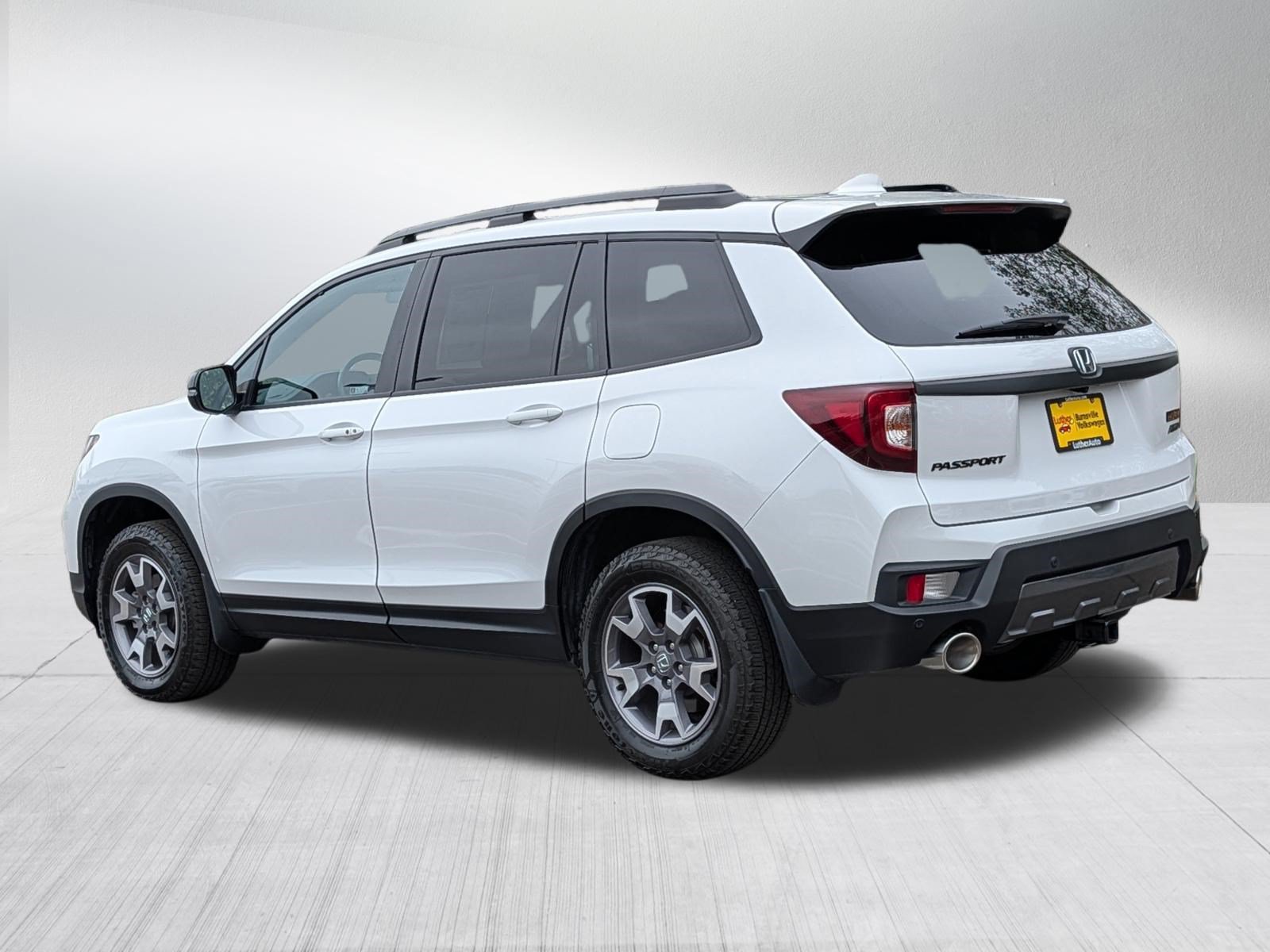 Used 2022 Honda Passport TrailSport image 5