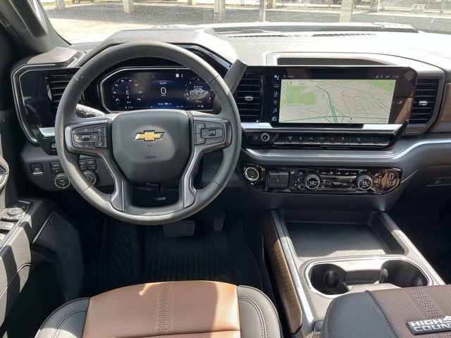 New 2026 Chevrolet Silverado 2500 High Country w/ High Country Premium Package AWD/4WD image 11