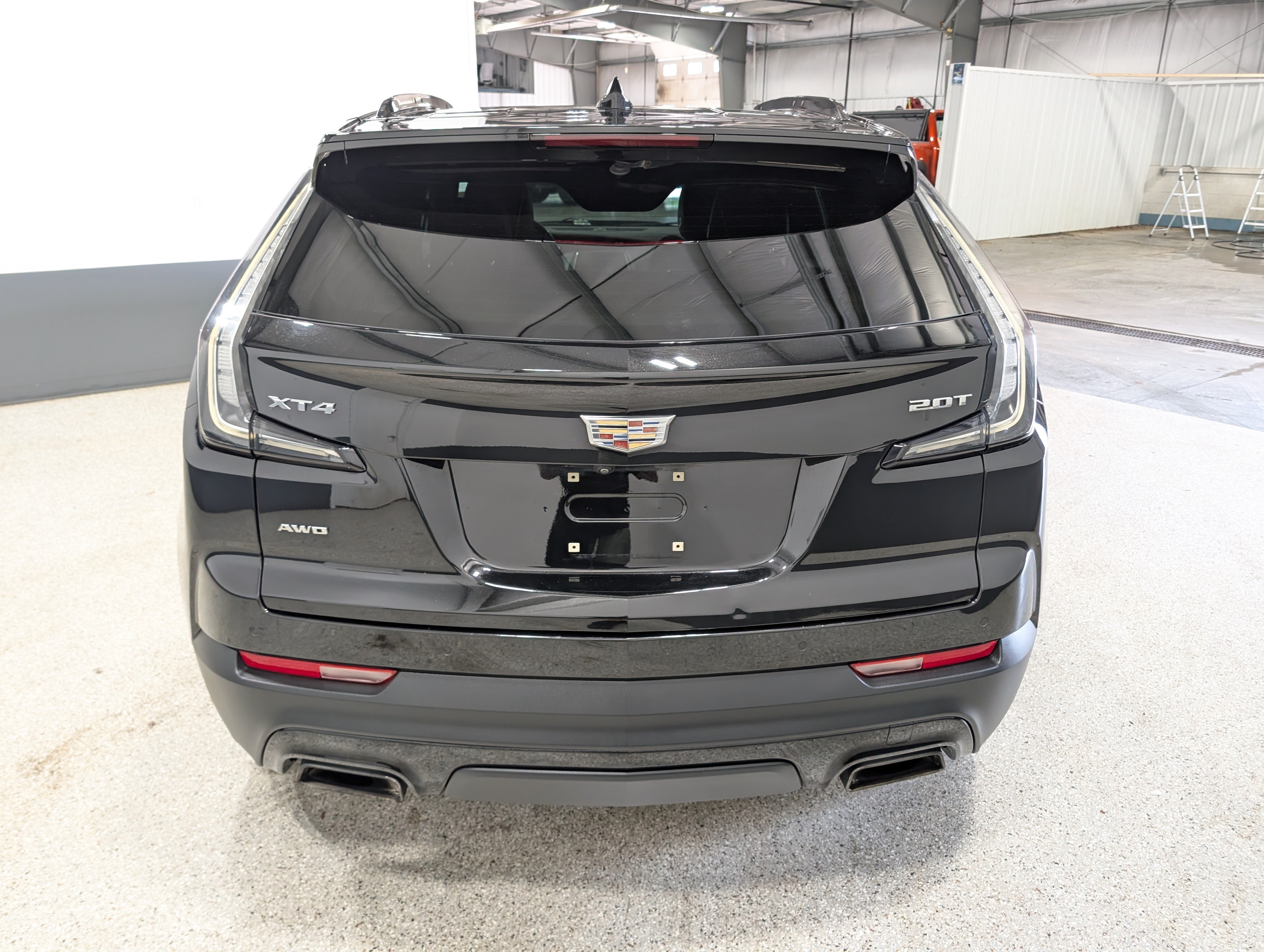 Used 2019 Cadillac XT4 Sport w/ Cold Weather Package AWD/4WD image 4