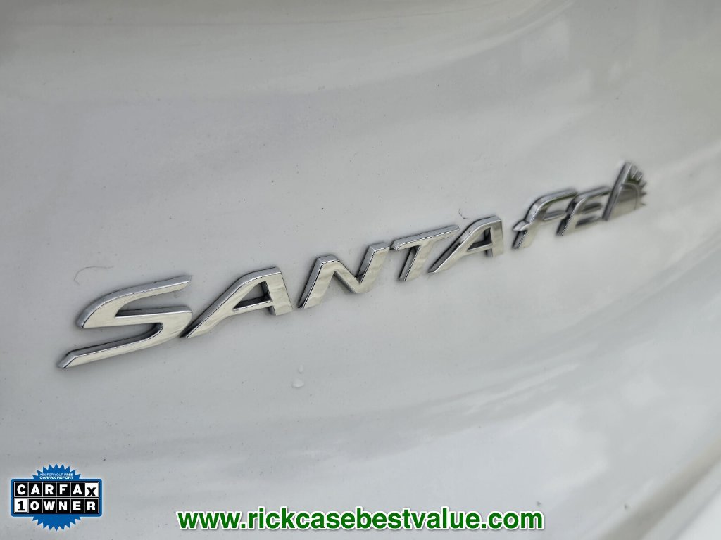 Used 2023 Hyundai Santa Fe SE w/ Winter Weather Package FWD image 15