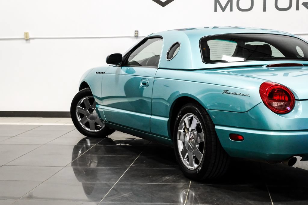 Used 2002 Ford Thunderbird RWD image 13