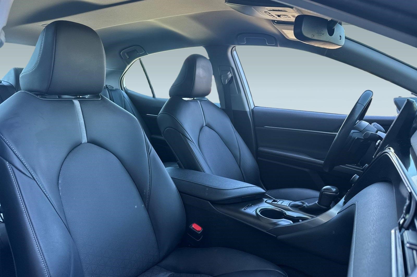 Certified 2022 Toyota Camry XSE FWD image 30