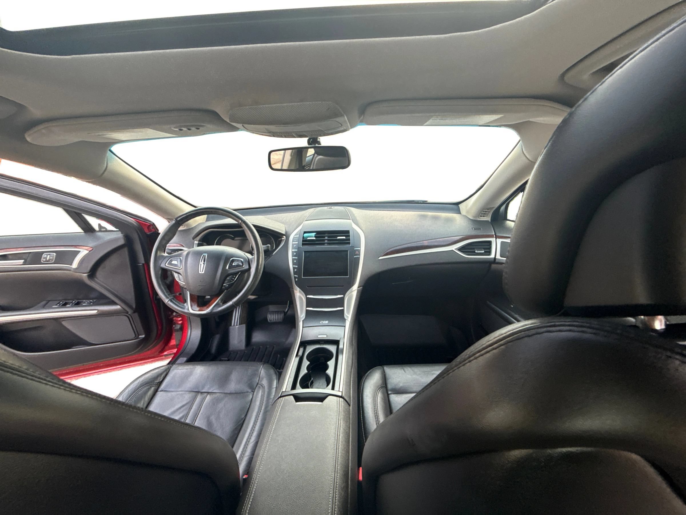 Used 2013 Lincoln MKZ FWD image 22