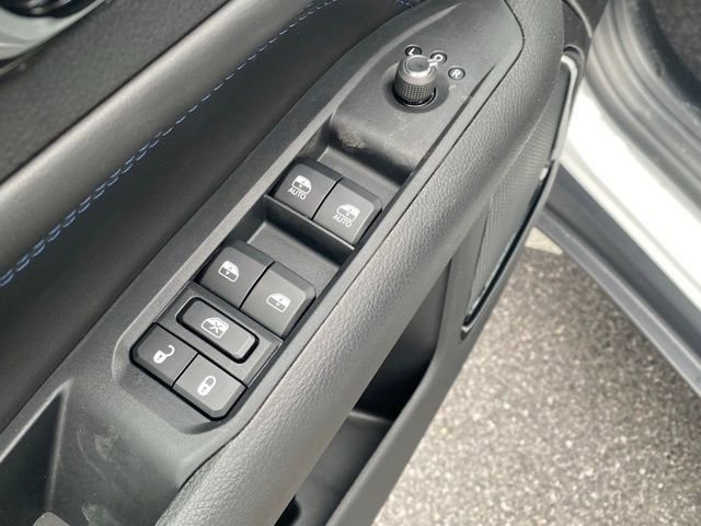 New 2026 Jeep Compass Latitude image 13