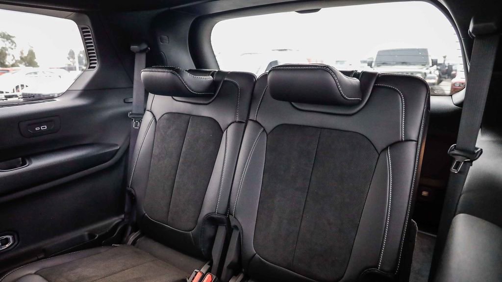 New 2025 Jeep Grand Cherokee L Altitude image 21