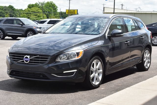 Used 2016 Volvo V60 T5 Premier FWD image 14