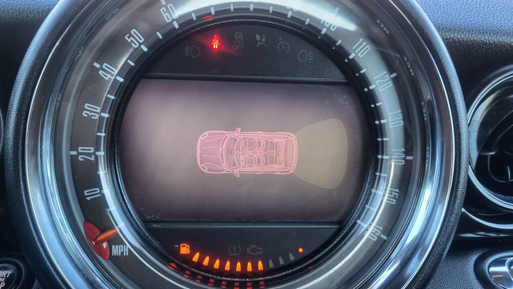 Used 2011 MINI Cooper John Cooper Works image 30