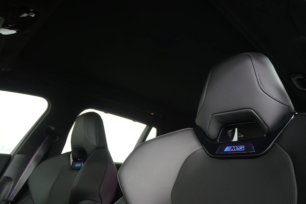 New 2027 BMW M5 Touring AWD/4WD image 11