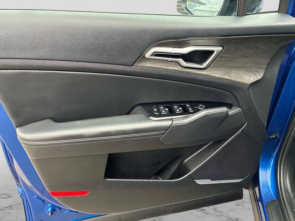 Used 2023 Kia Sportage X-Line w/ X-Line Premium Package image 22