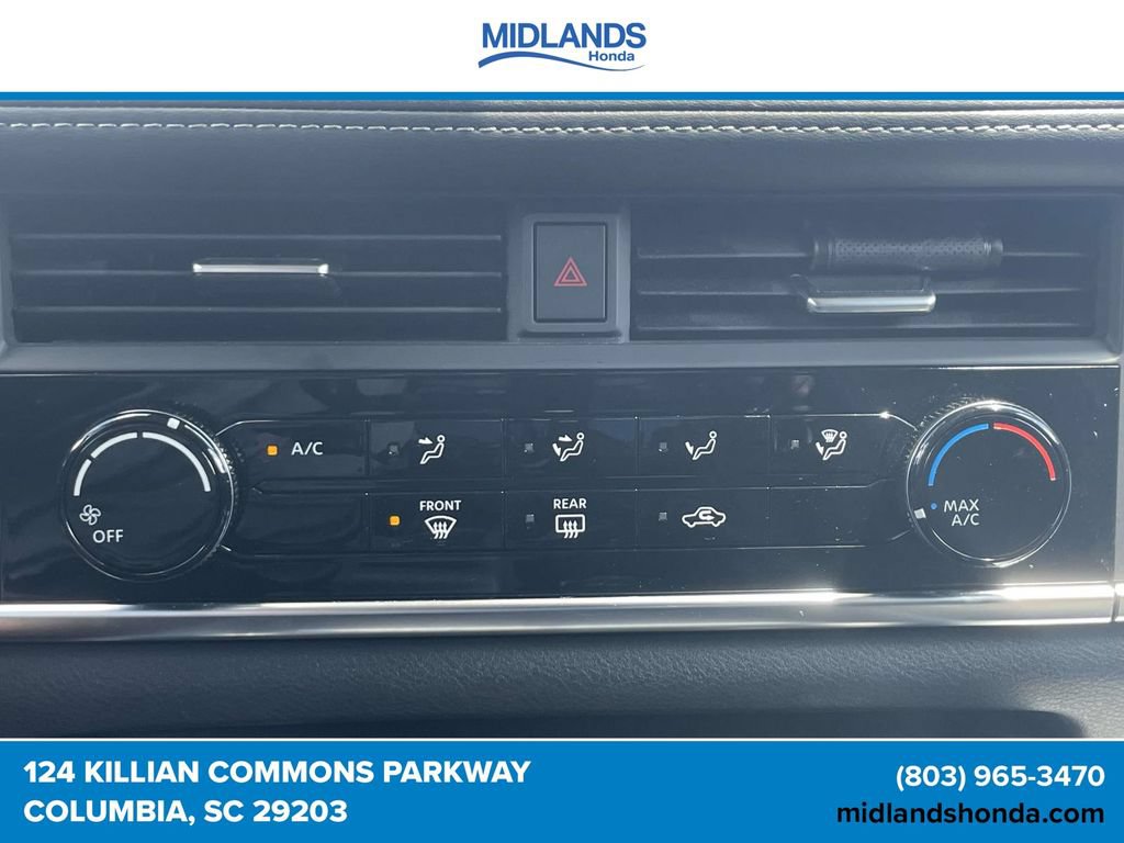 Used 2023 Nissan Rogue S AWD/4WD image 26