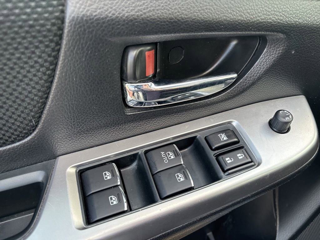 Used 2016 Subaru Crosstrek 2.0i Premium w/ Moonroof Package image 25