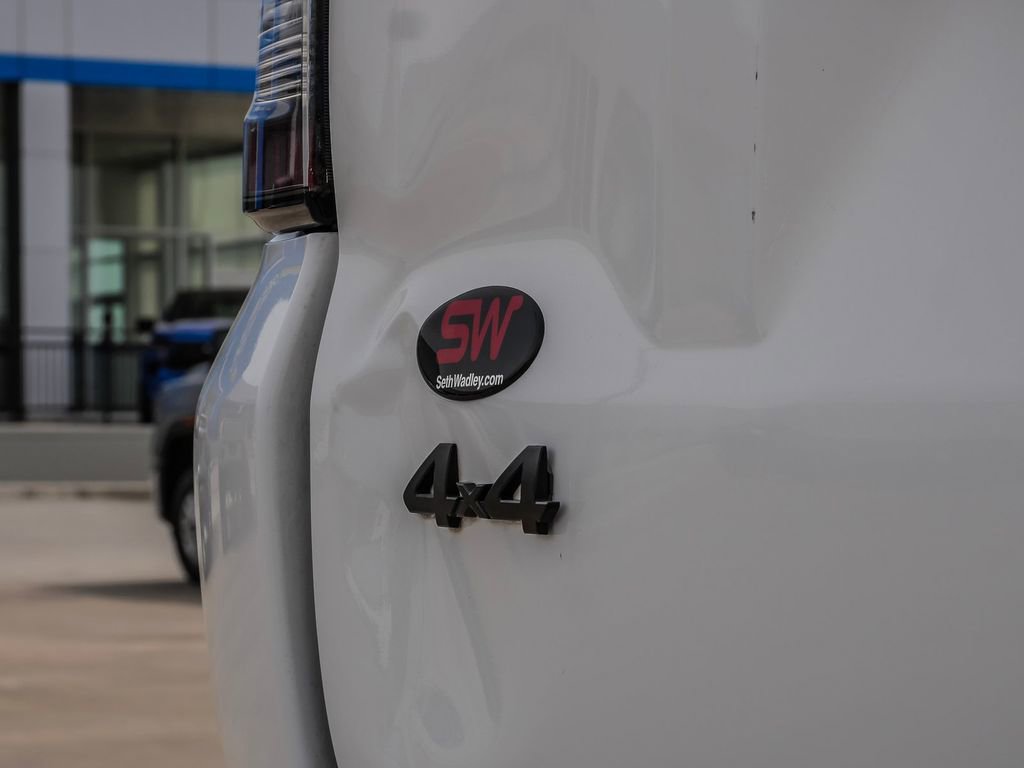 Used 2018 Toyota 4Runner SR5 image 13