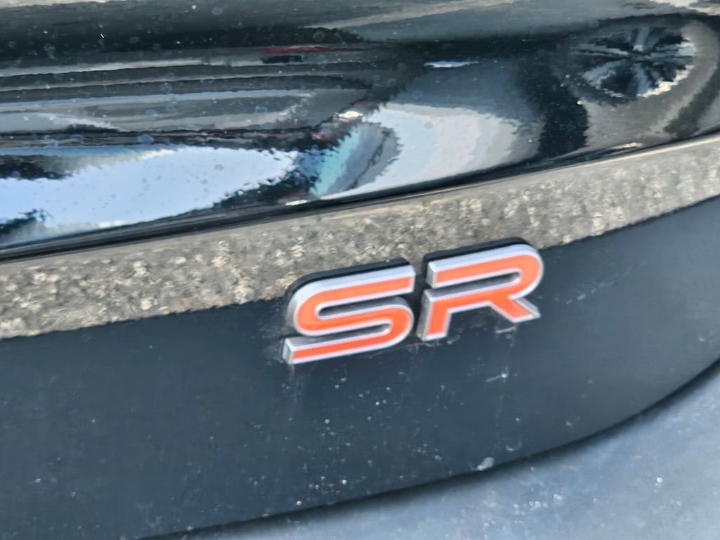 Certified 2025 Nissan Kicks SR w/ Illumination Package image 13