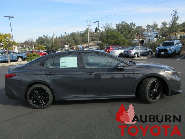 New 2026 Toyota Camry SE image 2