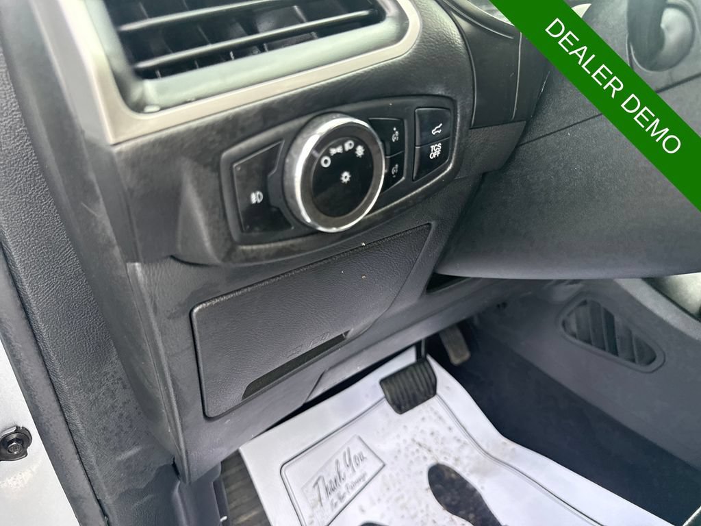 Used 2023 Ford Edge SEL AWD/4WD image 25